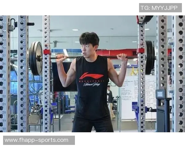 换帅后杨瀚森谈角色变化认为依旧保持原有风格与状态 换帅后杨瀚森谈角色变化认为依旧保持原有风格与状态