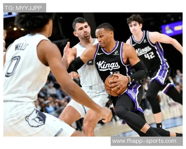 国王双星联手发威科沃德乐福砍下21分火箭遭遇重创哈珀意外受伤